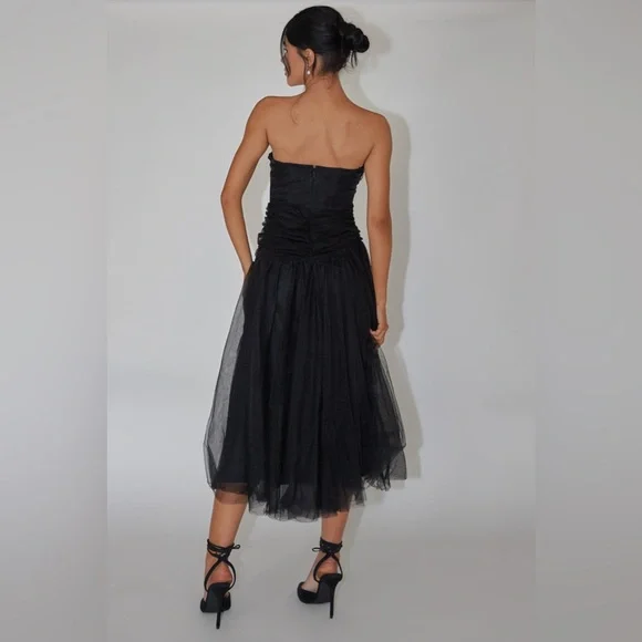 SELFIE LESLIE NWT SAINTS SECRETS DAPHNIE DROP WAIST TULLE MIDI DRESS - Picture 3 of 7